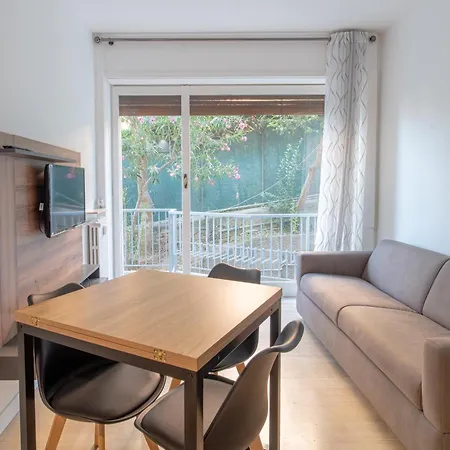 E&j Mare E Relax 산레모