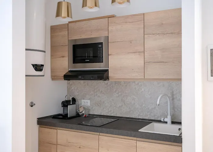 E&j Mare E Relax Apartament *